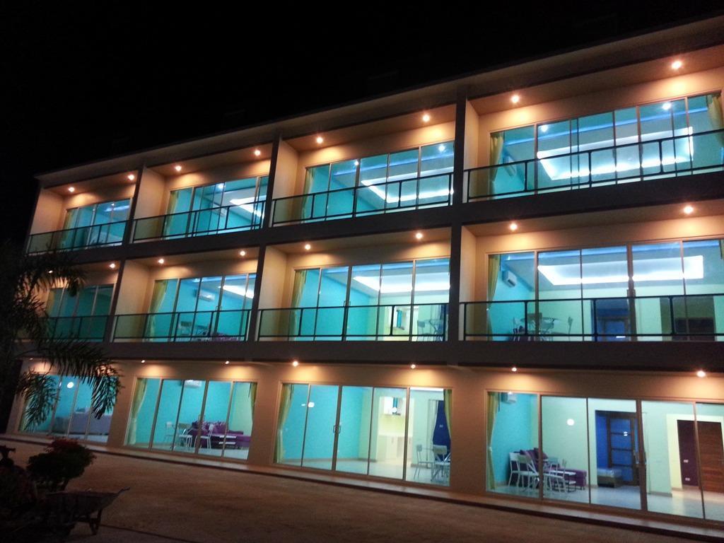 Condor Apartment Nai Harn Exterior photo